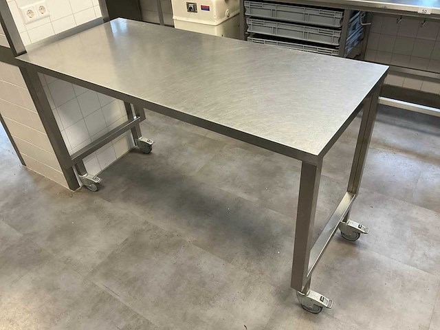 Rvs werktafel verrijdbaar - afbeelding 1 van  1
