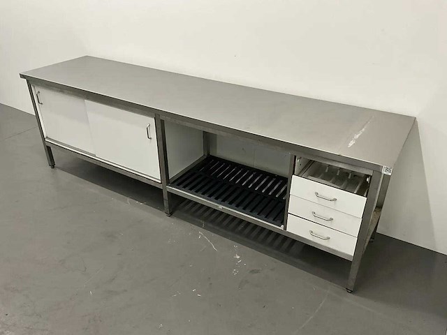 Rvs werktafel - afbeelding 1 van  8