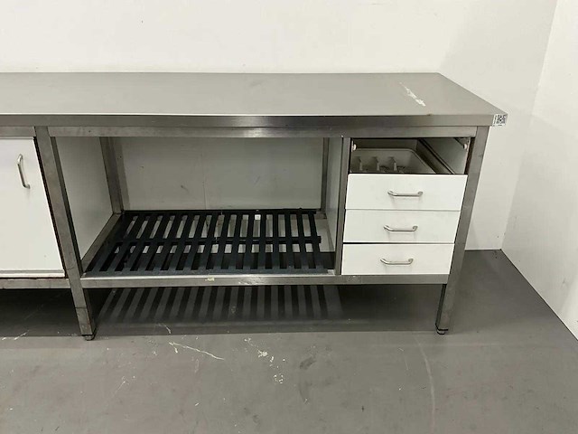 Rvs werktafel - afbeelding 3 van  8