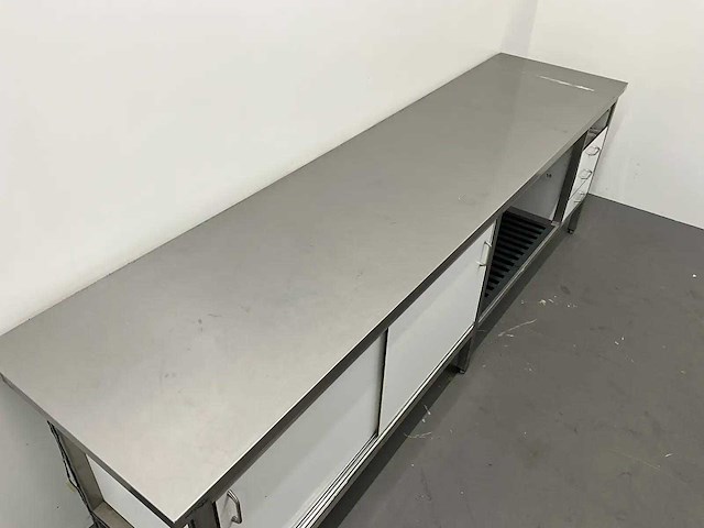 Rvs werktafel - afbeelding 7 van  8