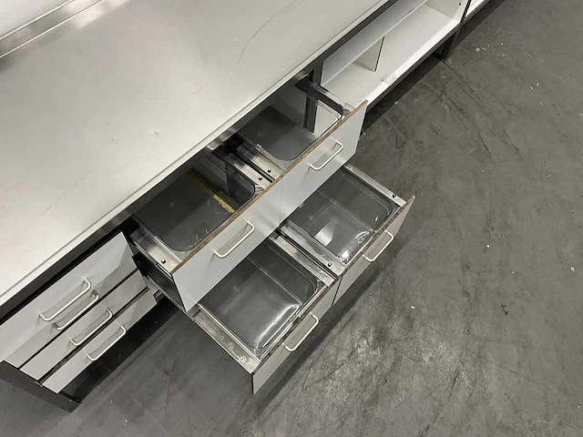 Rvs werktafel - afbeelding 8 van  10