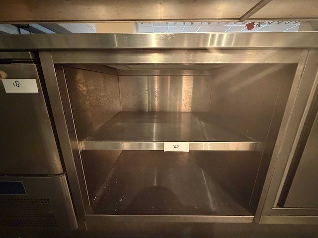 Rvs werktafel - afbeelding 2 van  4