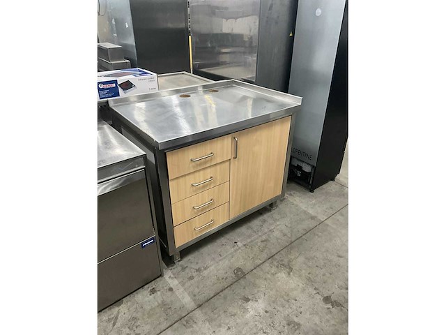 Rvs werktafel - afbeelding 2 van  6
