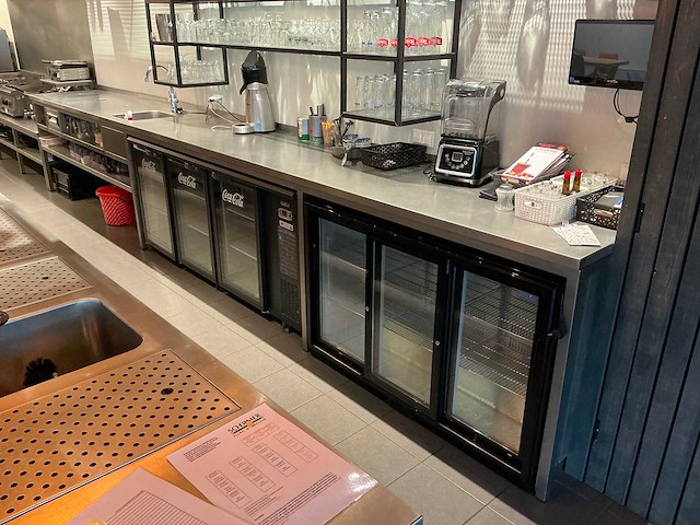 Rvs werktafel - afbeelding 1 van  6