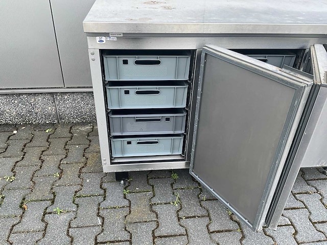 Rvs werktafel - afbeelding 6 van  8