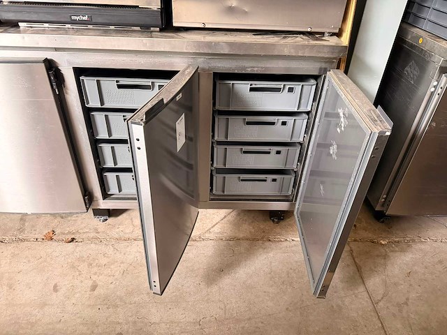 Rvs werktafel - afbeelding 5 van  5