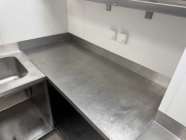Rvs werktafel - afbeelding 4 van  4