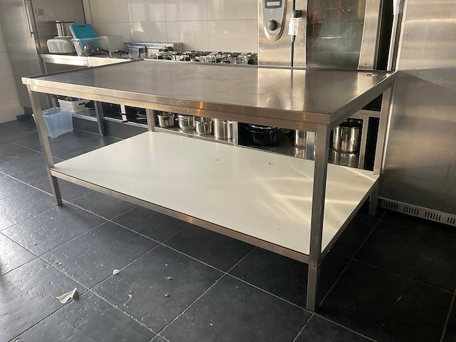 Rvs werktafel - afbeelding 1 van  3