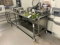 Rvs werktafel - afbeelding 1 van  2