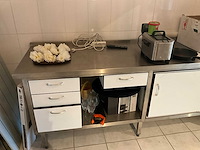 Rvs werktafel - afbeelding 2 van  3