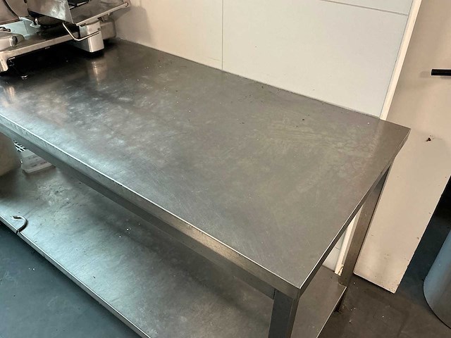 Rvs werktafel - afbeelding 3 van  3