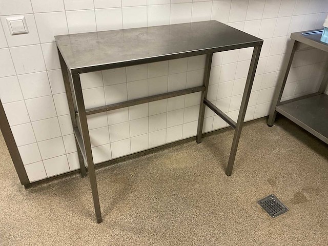 Rvs werktafel - afbeelding 1 van  1