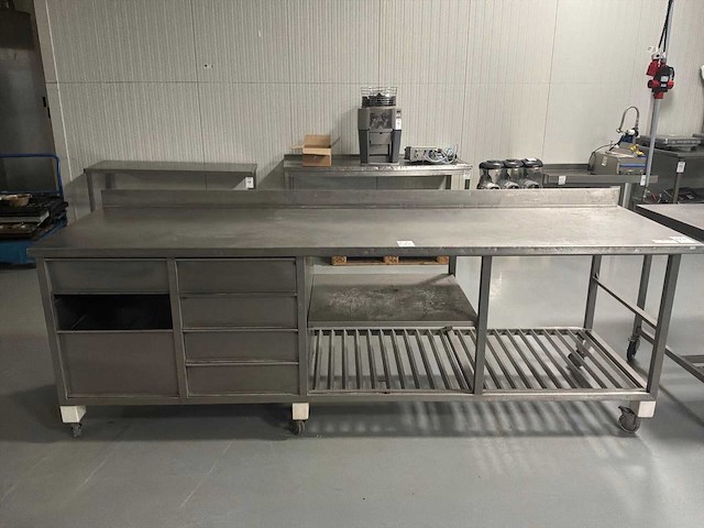 Rvs werktafel - afbeelding 2 van  5