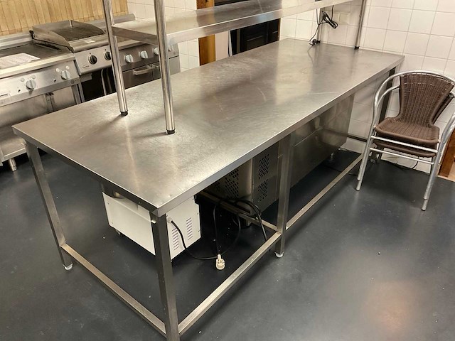 Rvs werktafel - afbeelding 2 van  2