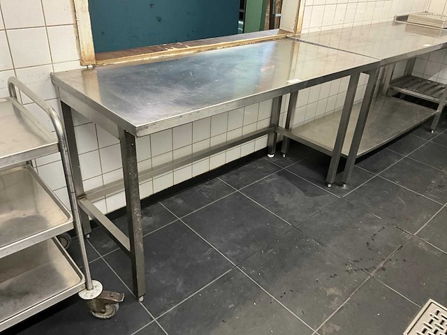 Rvs werktafel - afbeelding 1 van  6