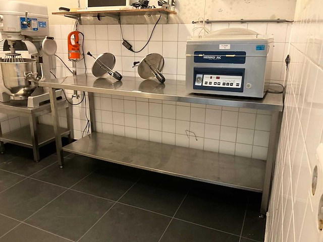 Rvs werktafel - afbeelding 2 van  7