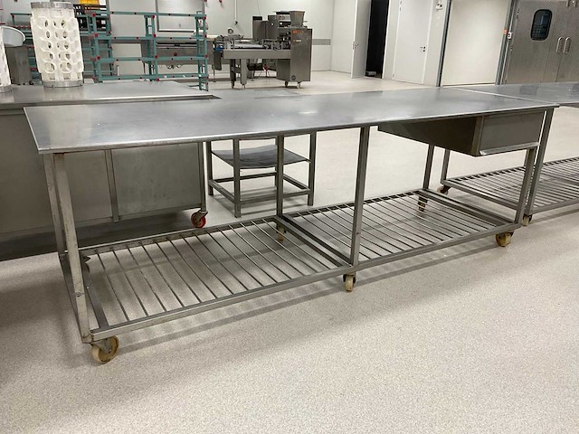 Rvs werktafel - afbeelding 1 van  5