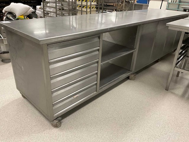 Rvs werktafel - afbeelding 7 van  9