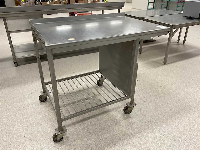 Rvs werktafel - afbeelding 1 van  5