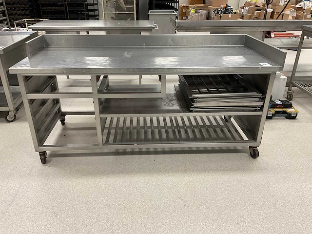 Rvs werktafel - afbeelding 2 van  4