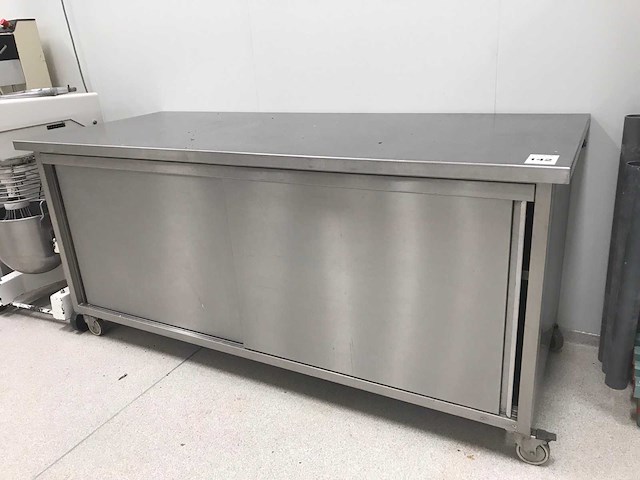 Rvs werktafel - afbeelding 1 van  3