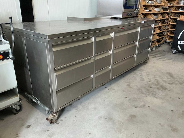 Rvs werktafel - afbeelding 1 van  8
