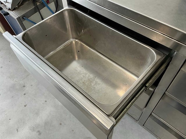 Rvs werktafel - afbeelding 5 van  8