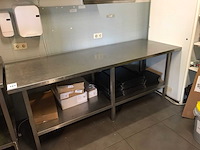 Rvs werktafel - afbeelding 1 van  3