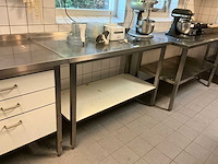 Rvs werktafel - afbeelding 1 van  3
