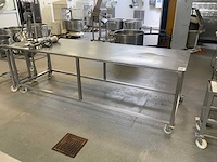Rvs werktafel - afbeelding 1 van  2