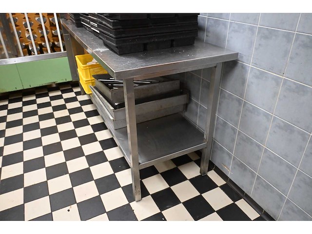 Rvs werktafel - afbeelding 2 van  4