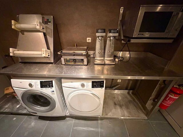Rvs werktafel - afbeelding 2 van  4