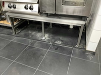 Rvs werktafel - afbeelding 1 van  1