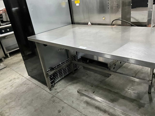 Rvs werktafel - afbeelding 2 van  12