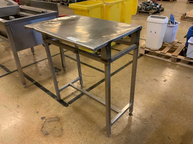 Rvs werktafel - afbeelding 1 van  3