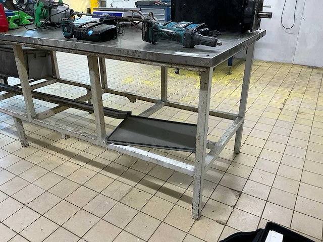 Rvs werktafel - afbeelding 2 van  7