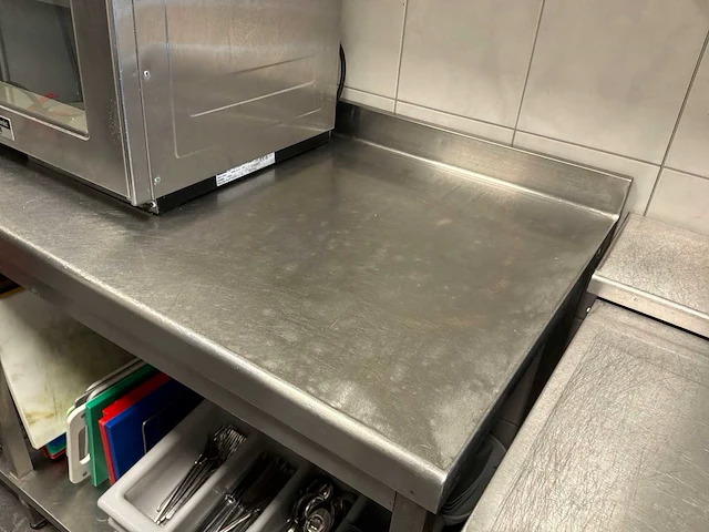 Rvs werktafel - afbeelding 2 van  3