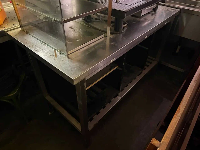 Rvs werktafel - afbeelding 1 van  4