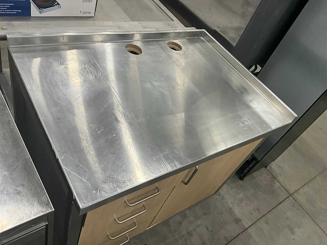Rvs werktafel - afbeelding 3 van  5