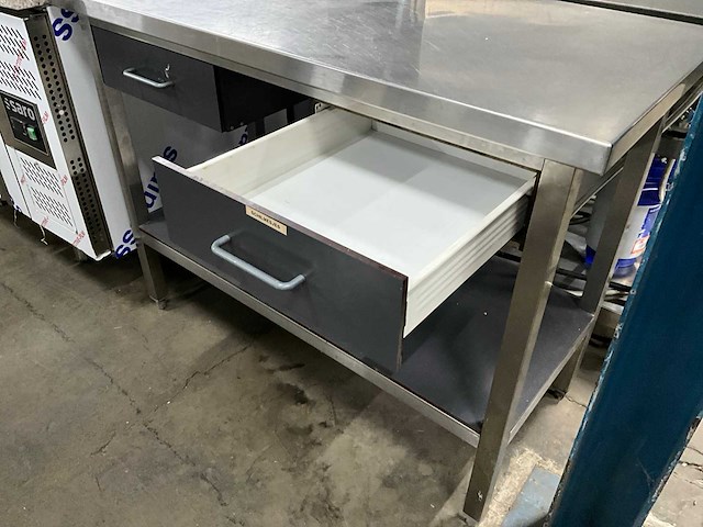 Rvs werktafel - afbeelding 4 van  6