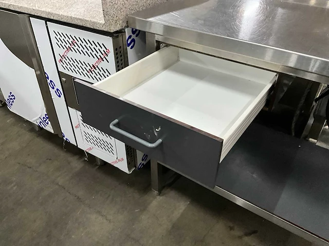 Rvs werktafel - afbeelding 5 van  6