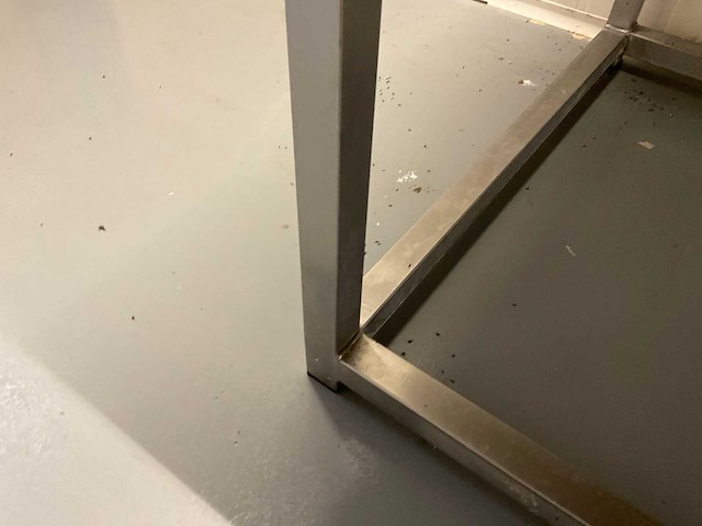 Rvs werktafel - afbeelding 3 van  4