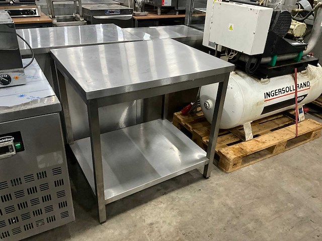 Rvs werktafel - afbeelding 1 van  4