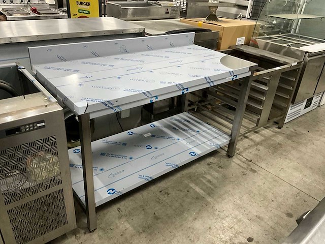 Rvs werktafel - afbeelding 1 van  6