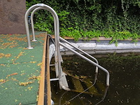 Rvs zwemtrap - afbeelding 1 van  4