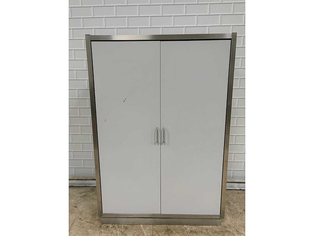 Rvs/trespa kast - afbeelding 3 van  6