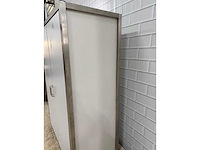 Rvs/trespa kast - afbeelding 6 van  6