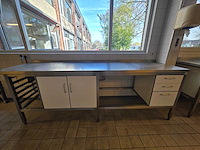 Rvs/trespa werktafel (reeds gedemonteerd) - afbeelding 3 van  5