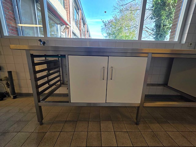 Rvs/trespa werktafel (reeds gedemonteerd) - afbeelding 5 van  5