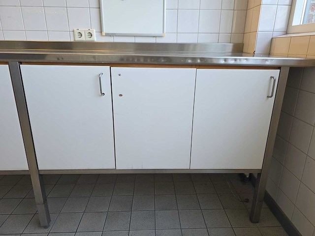 Rvs/trespa werktafel - afbeelding 3 van  8